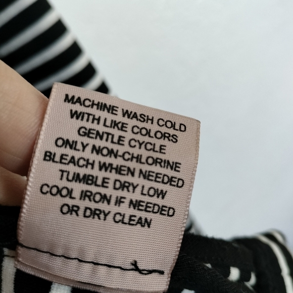 Philosophy Women's Black and white Striped Blazer Jacket Size M - Picture 6 of 8